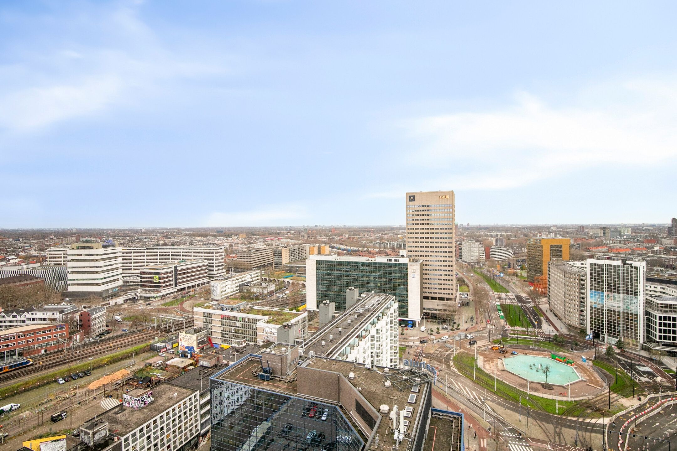 Foto 15 van Weena 247