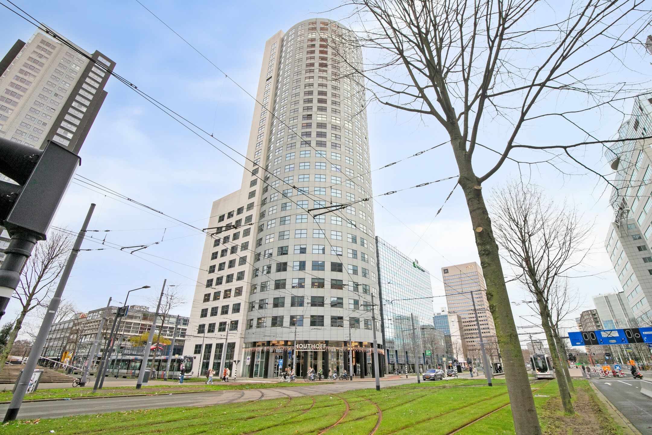 Foto 3 van Weena 247