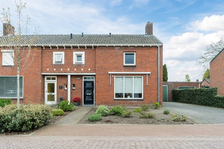 Photo 5 of Professor vd Veldenstraat 3