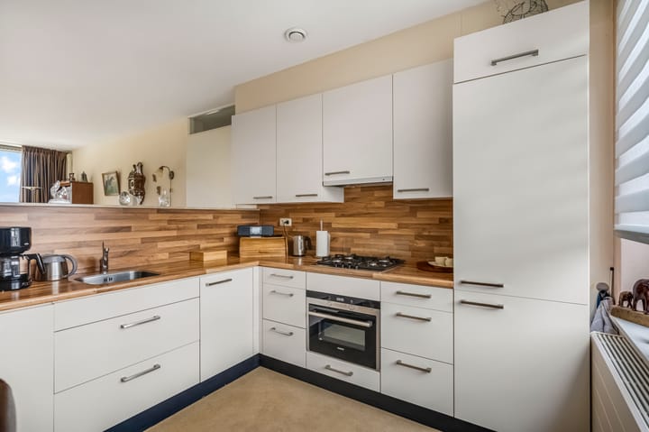 Photo 4 of Schullenhofstraat 46