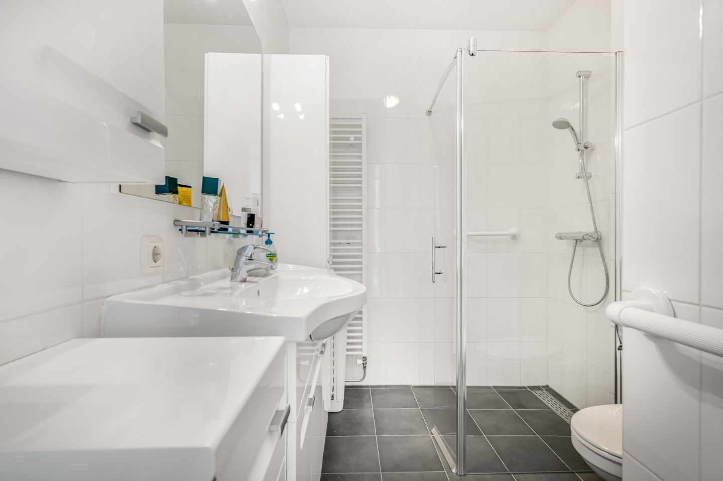 Photo 20 of Schullenhofstraat 46