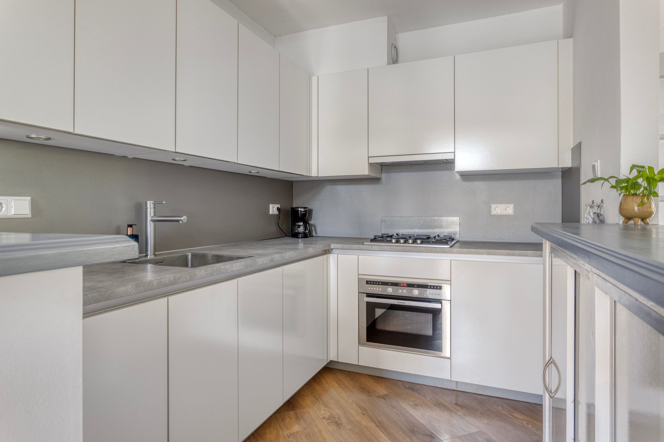 Photo 6 of Nettenknoper 19