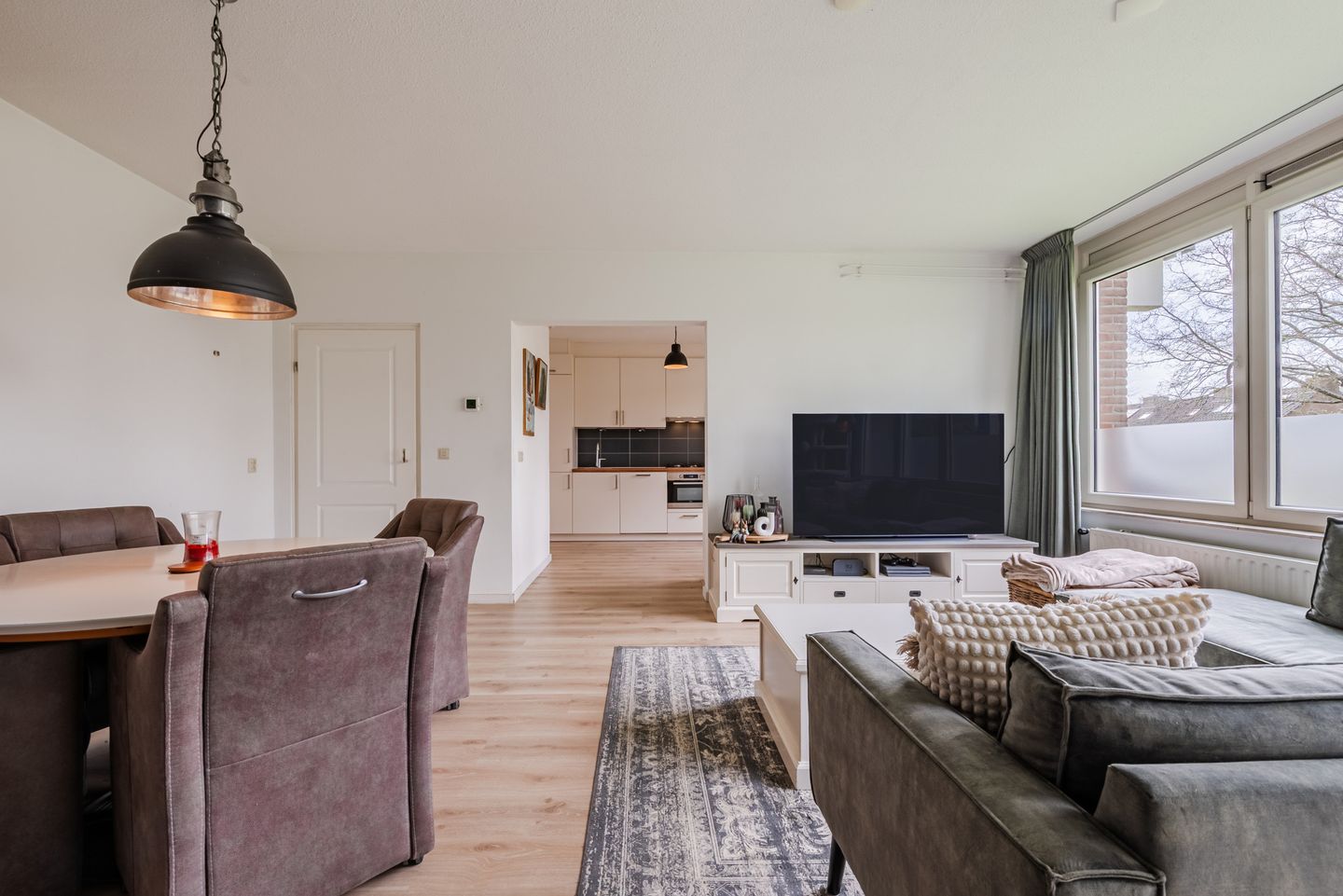 Photo 10 of Schepenenstraat 53