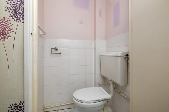 Photo 5 of M.A. de Ruyterlaan 96