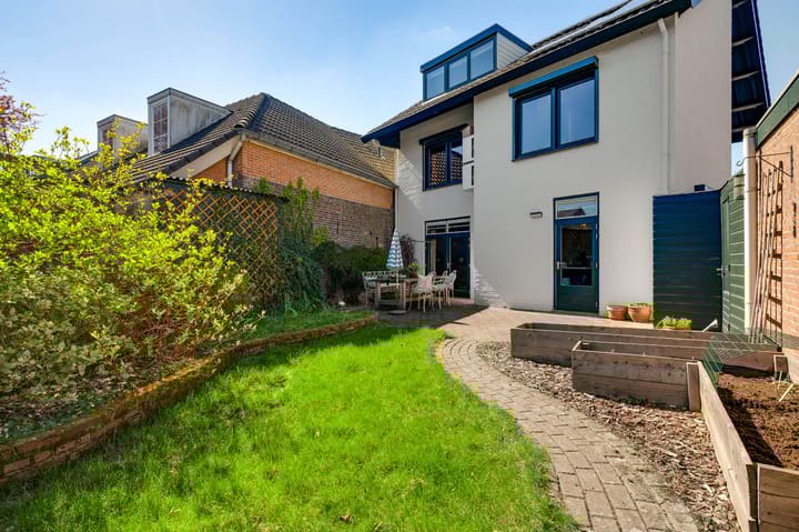 Photo 4 of Postbaan 15