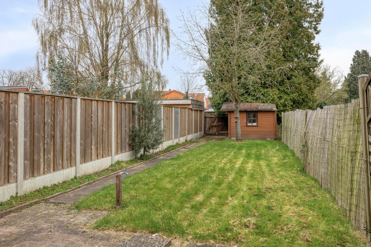 Foto 25 van Weidenstraße 7