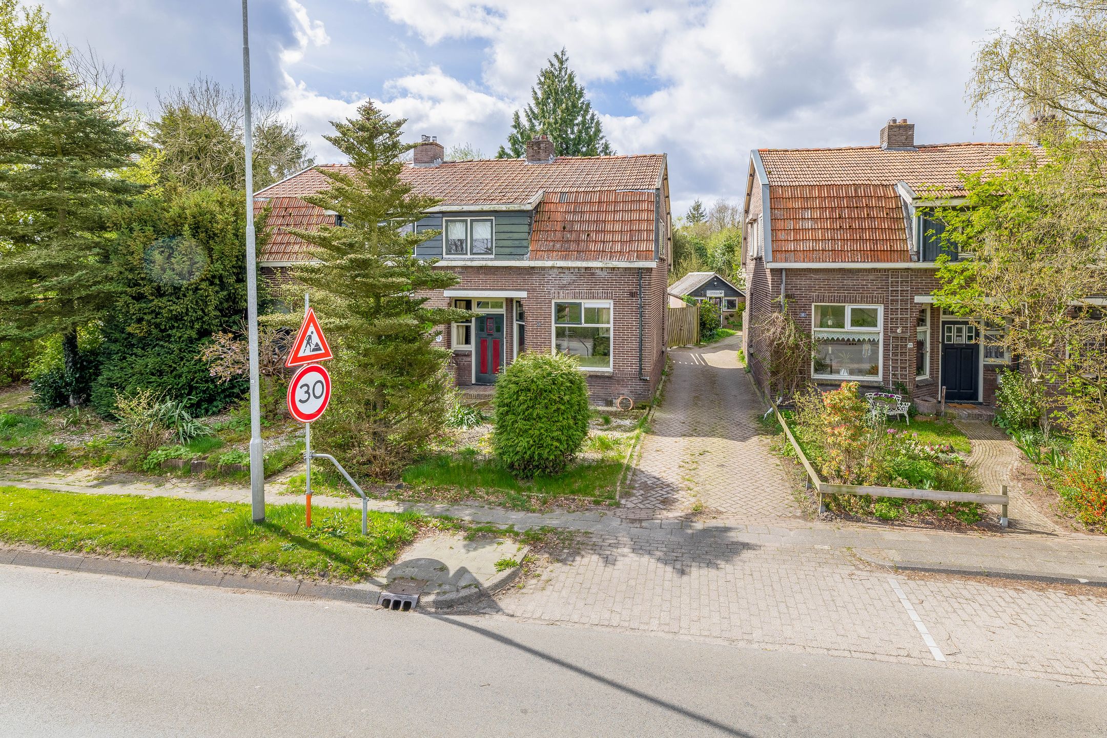 Oosterstraat 12