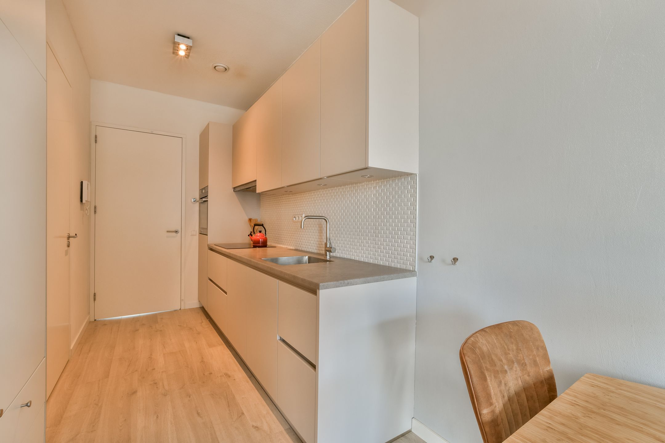 Foto 9 van Gustav Mahlerlaan 25-E