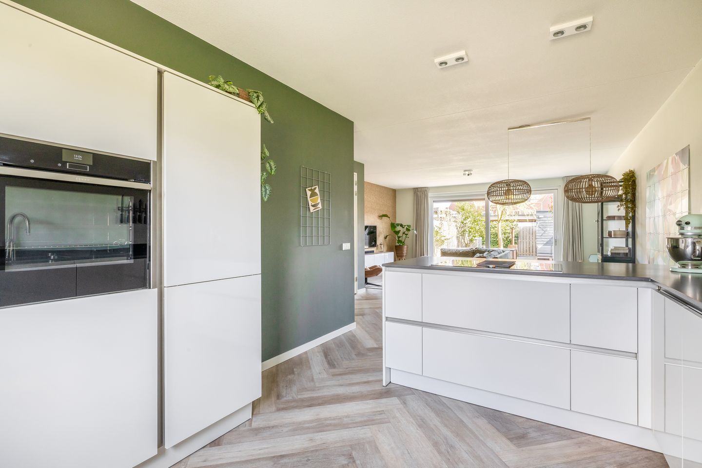 Foto 19 van Meeroeverslaan 190