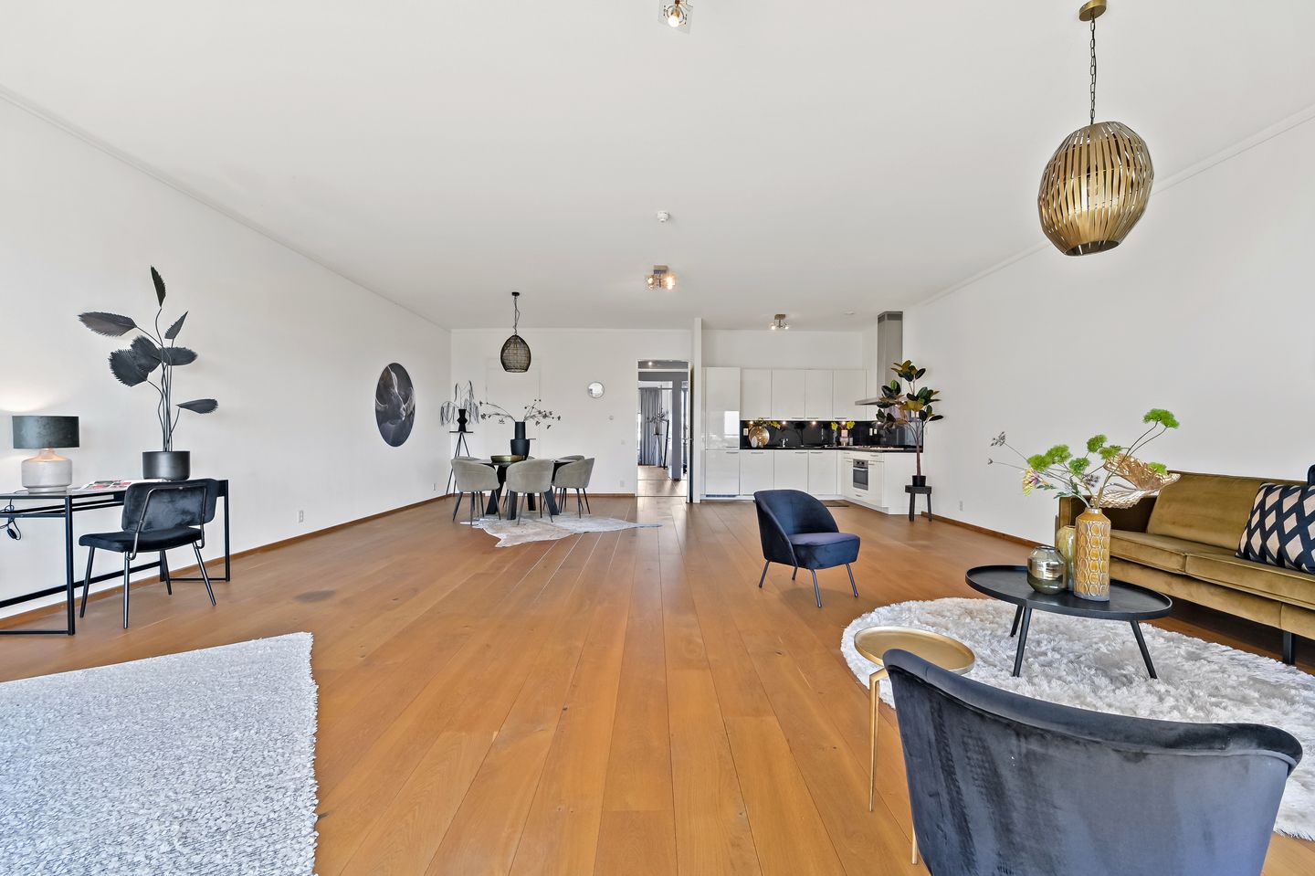 Photo 10 of Hellingweg 16-A