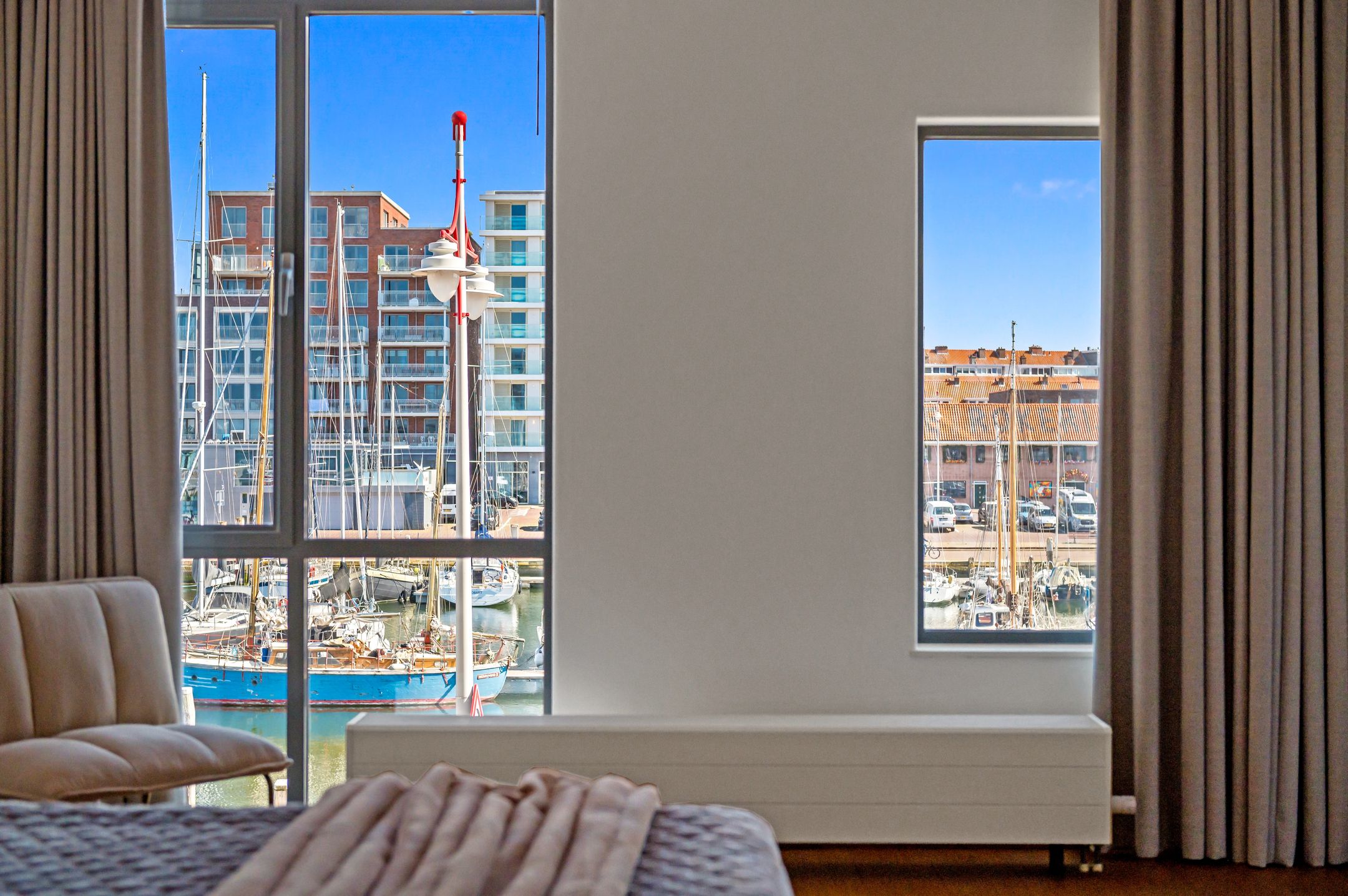 Photo 30 of Hellingweg 16-A