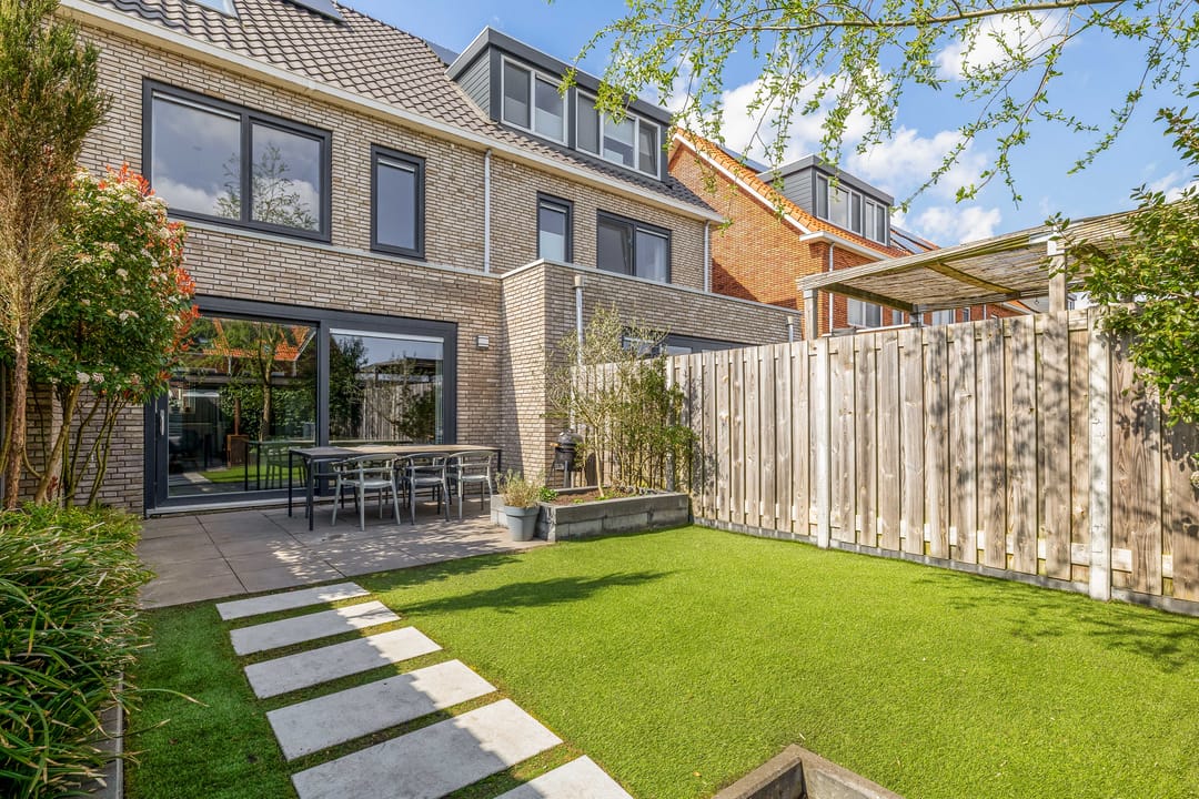 Foto 23 van Meeroeverslaan 190