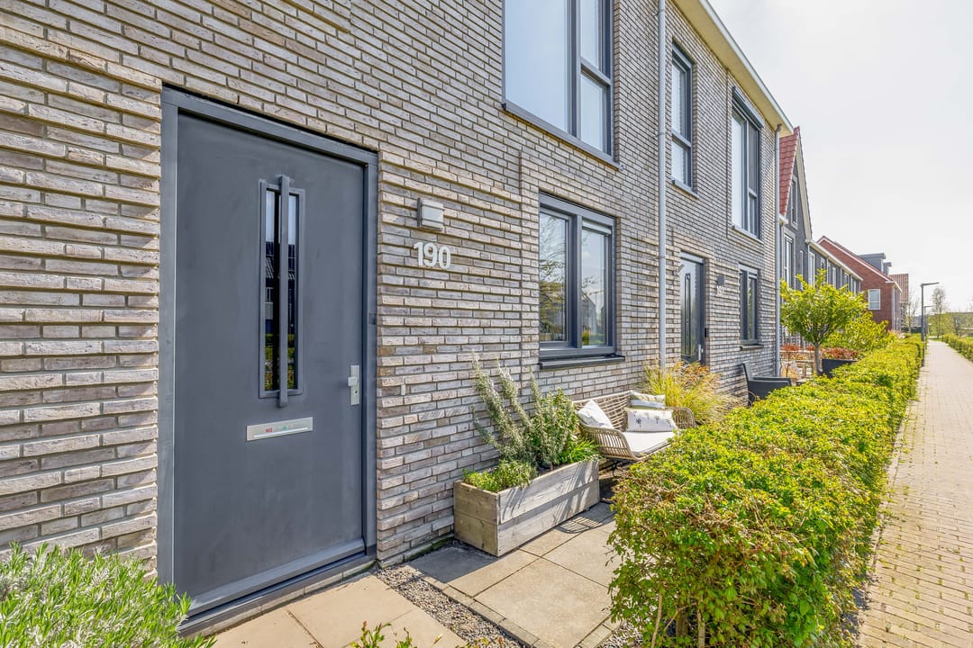 Foto 11 van Meeroeverslaan 190