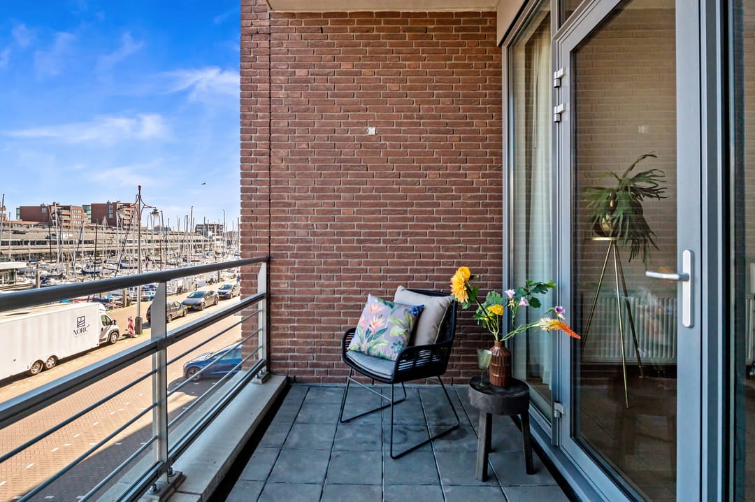 Photo 43 of Hellingweg 16-A