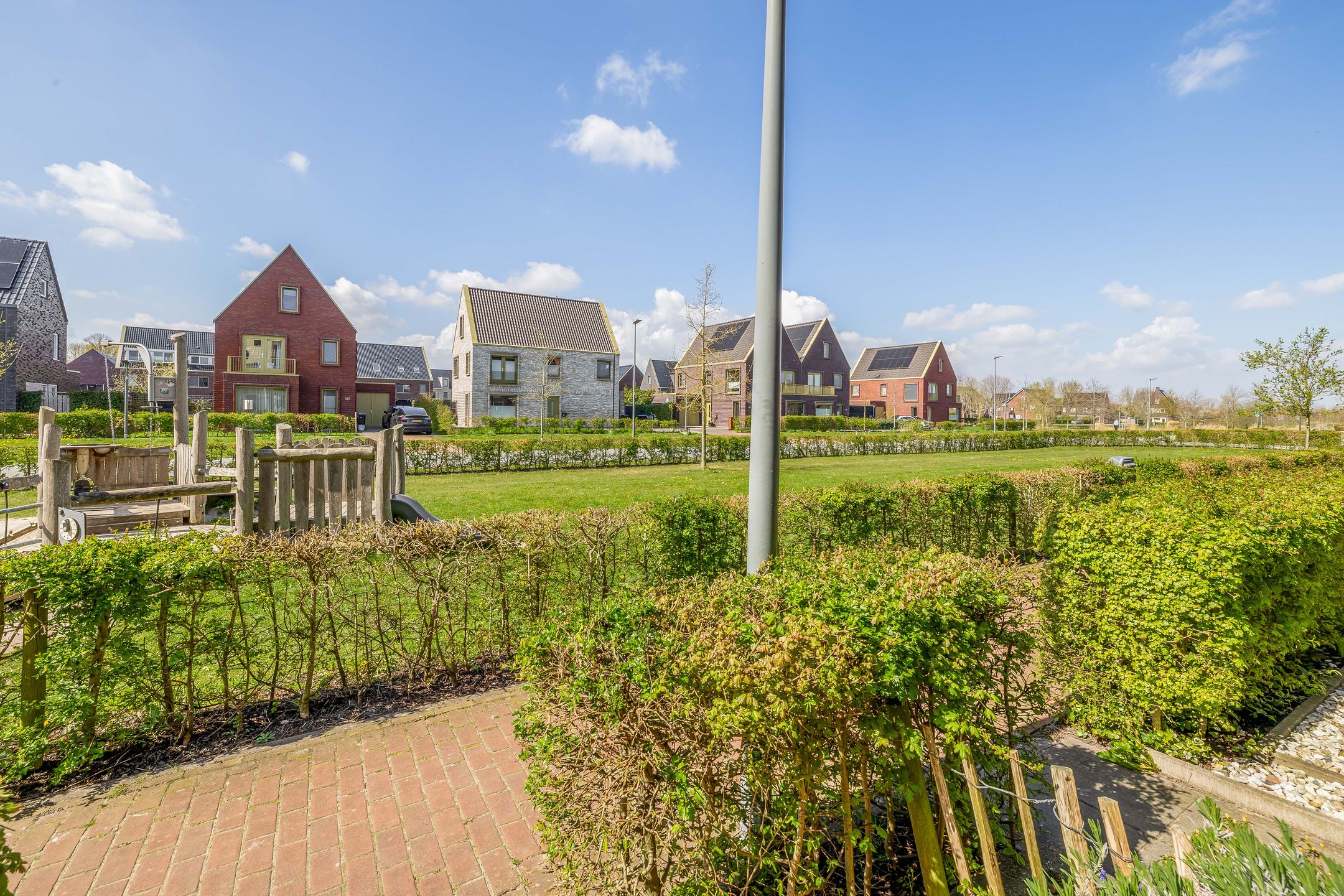 Foto 48 van Meeroeverslaan 190