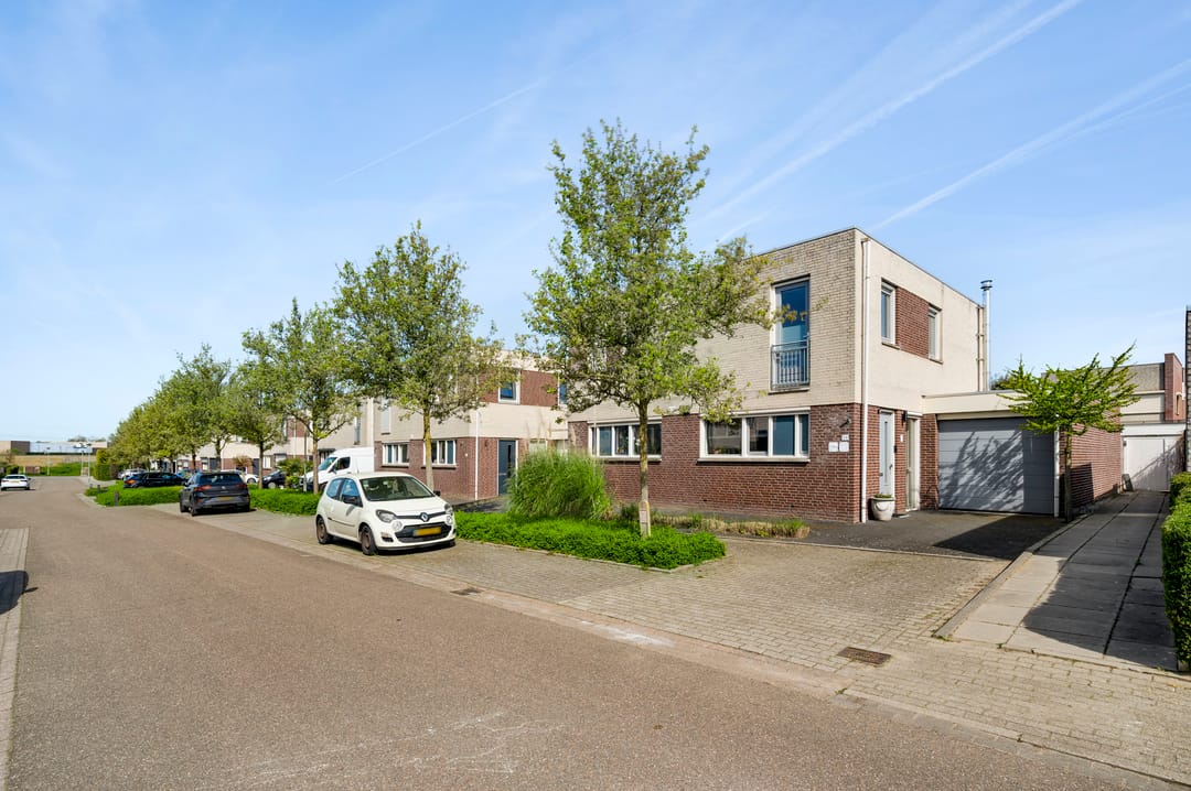 Photo 37 of Hoefstraat 34