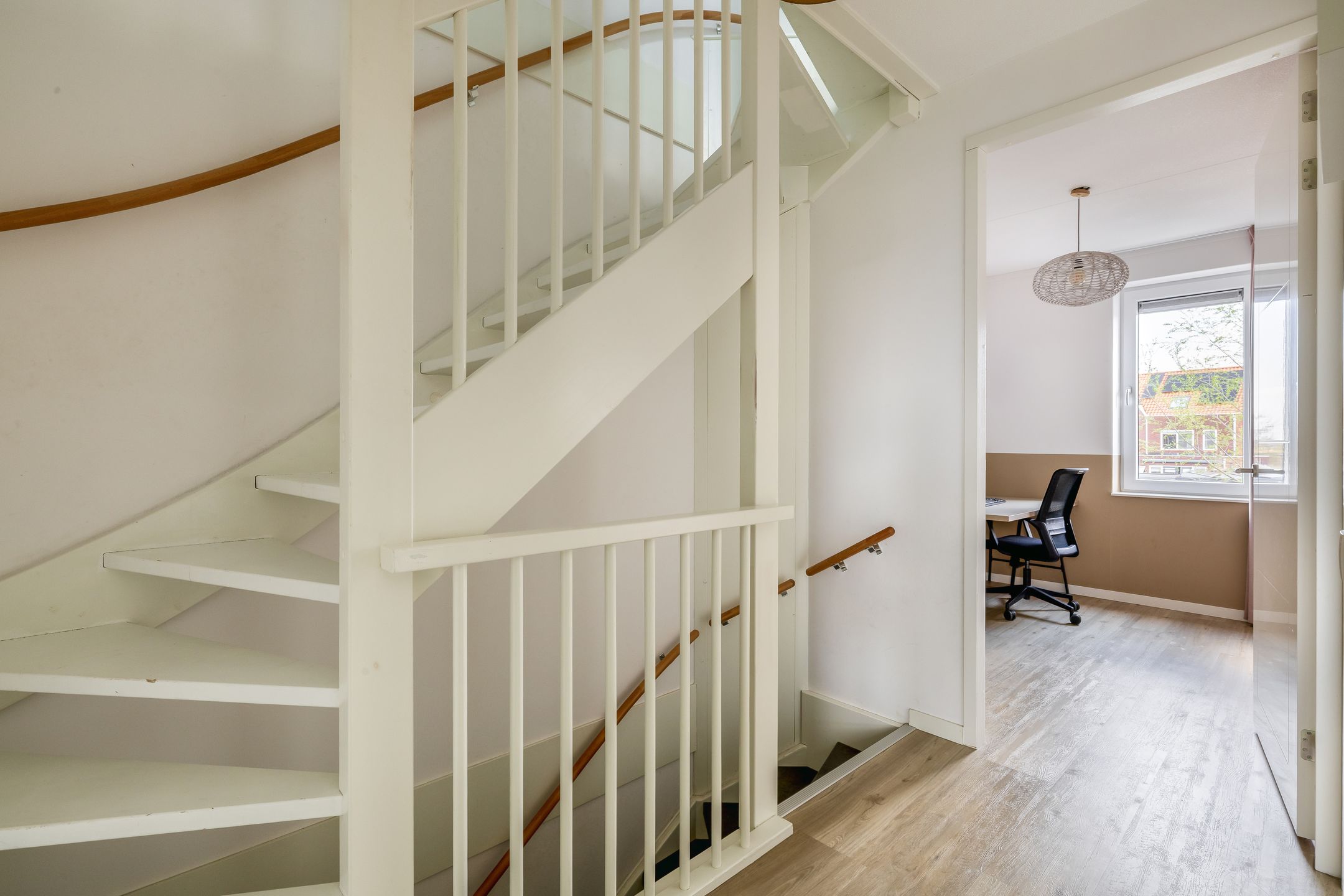 Foto 42 van Meeroeverslaan 190