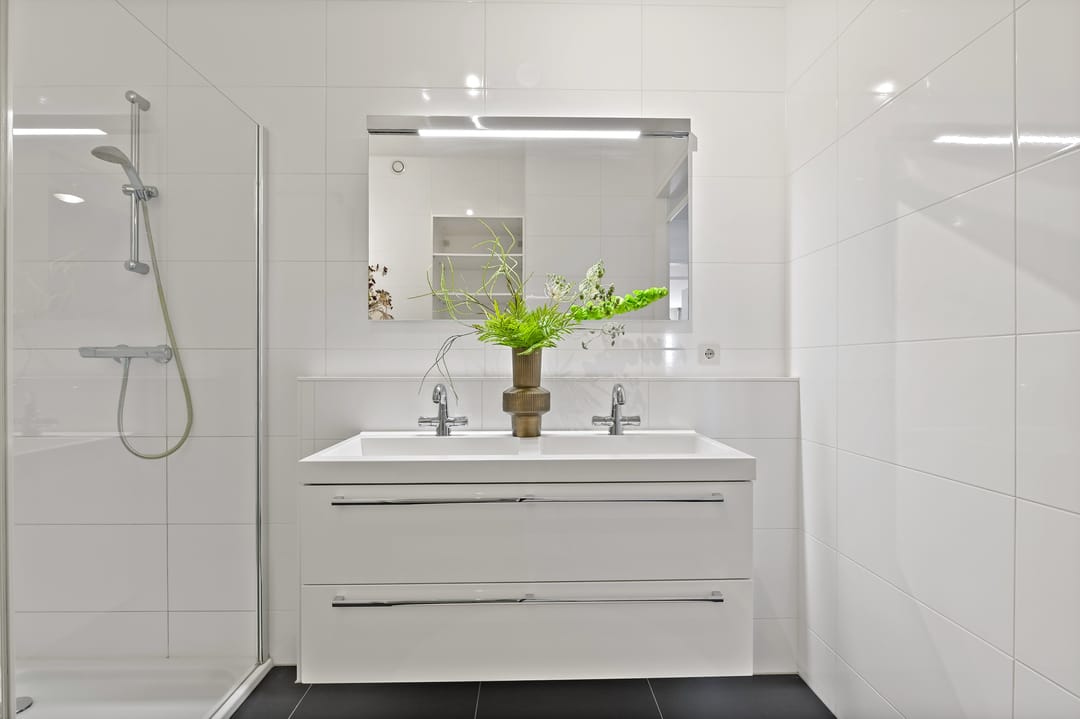 Photo 38 of Hellingweg 16-A