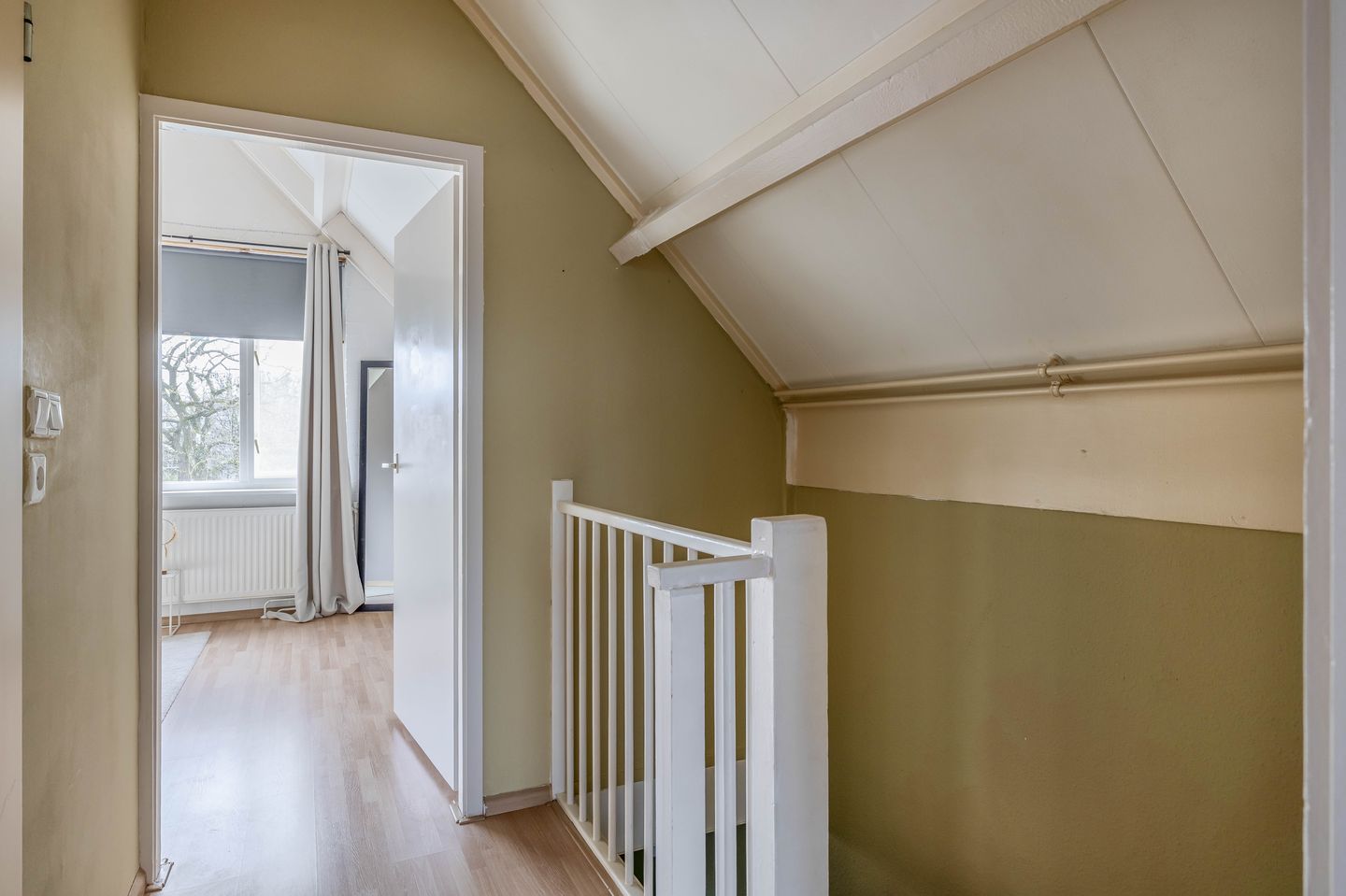 Instapklare maisonnette met drie slaapkamers en balkon in rustige Rotterdamse woonwijk — 25