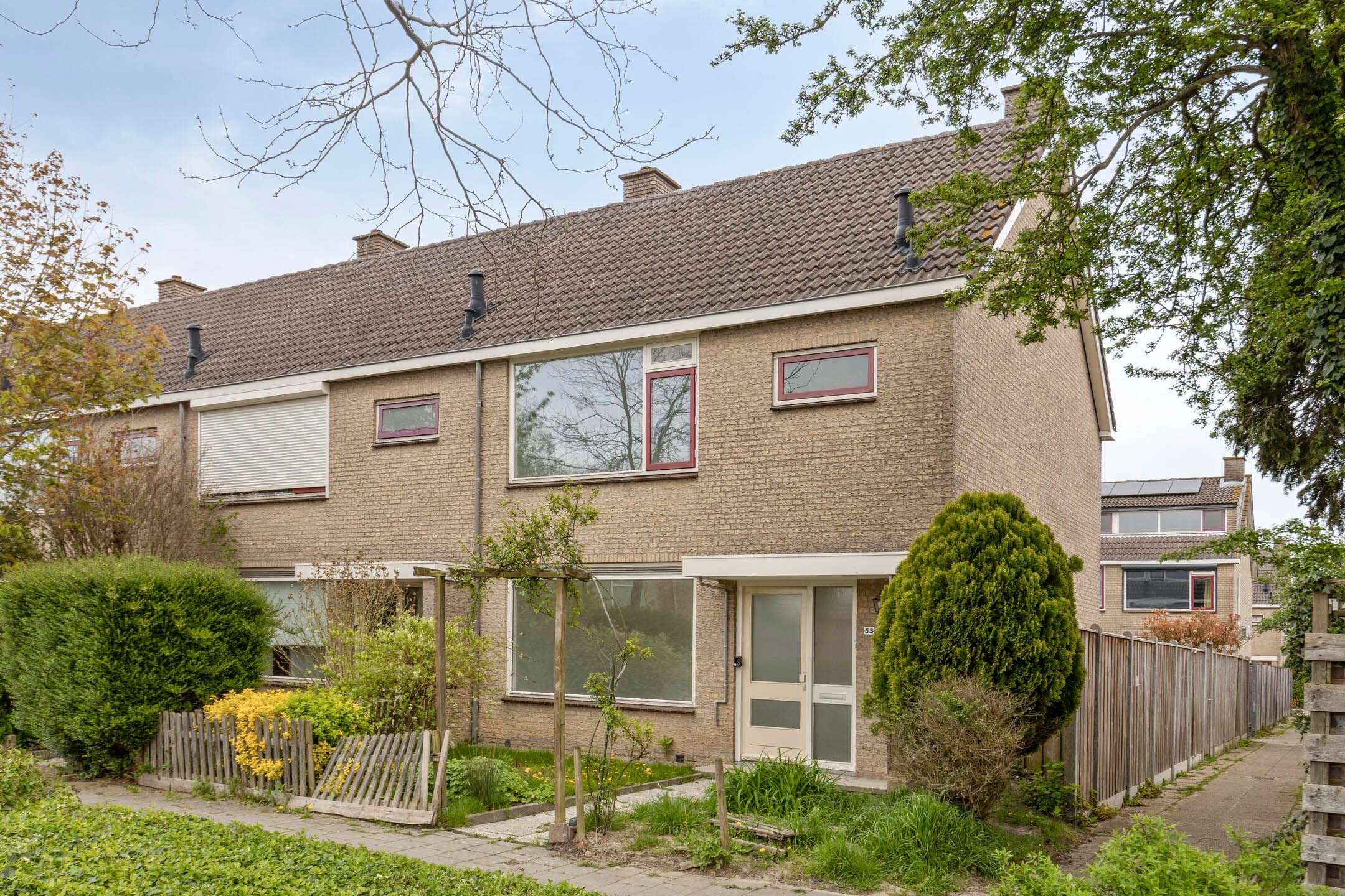 Madame Curiestraat 55 