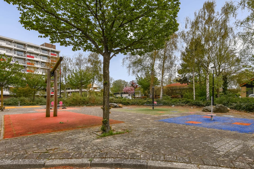 Photo 22 of Burgemeester A. van Walsumlaan 51