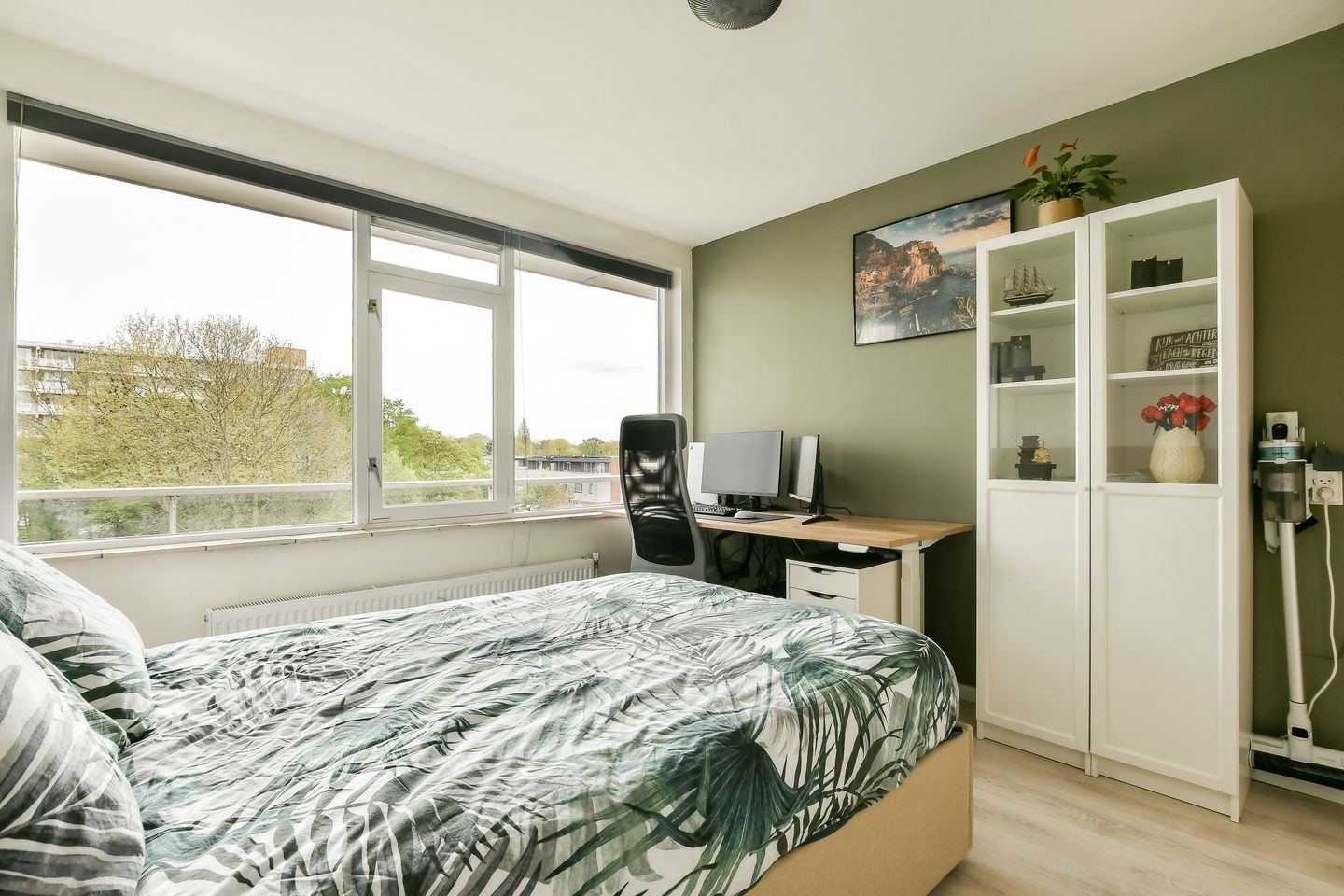 Photo 19 of Burgemeester A. van Walsumlaan 51