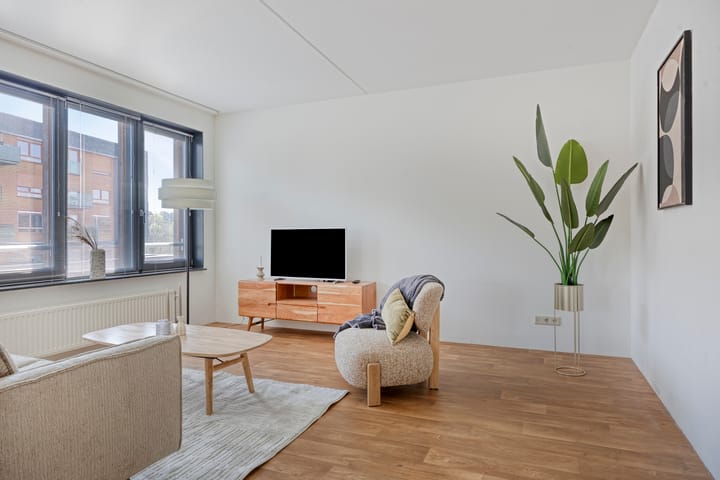 Photo 2 of Esmarkelaan 78