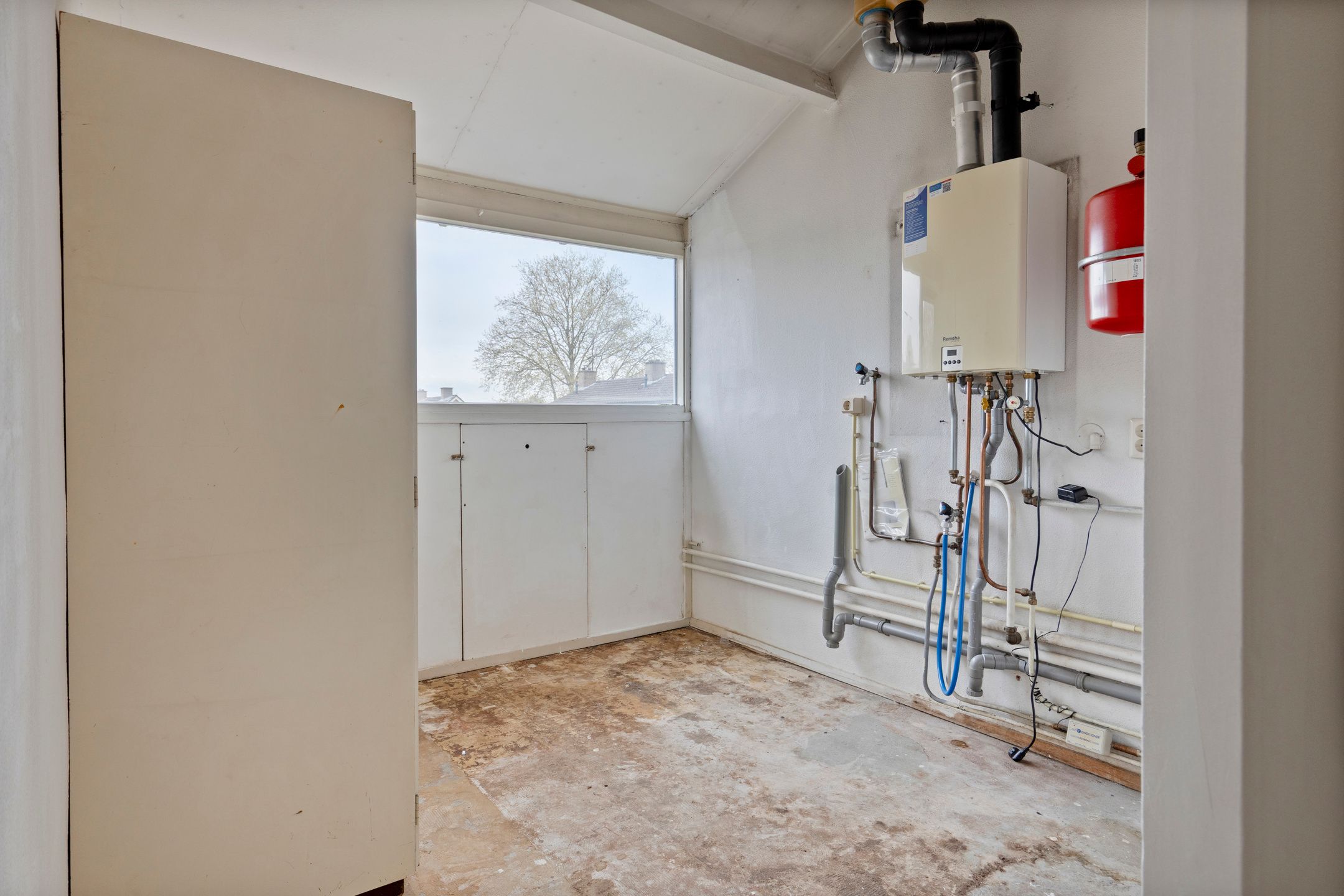 Photo 21 of Madame Curiestraat 55