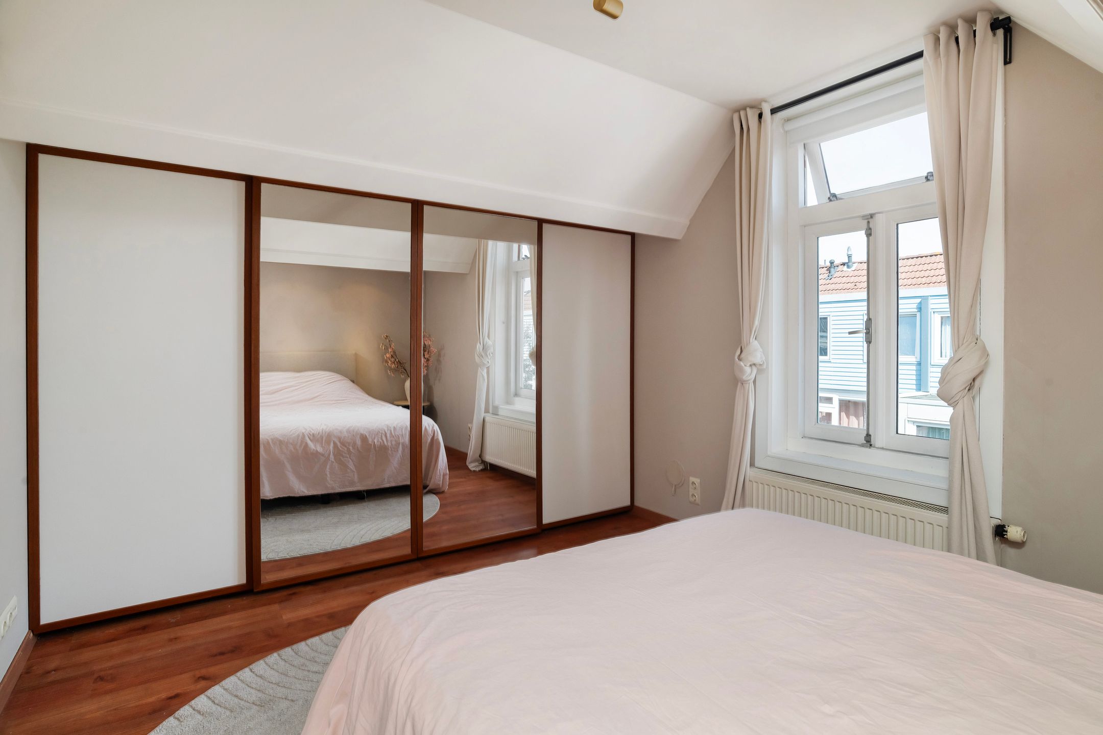 Foto 15 van Zwijndrechtsestraat 12