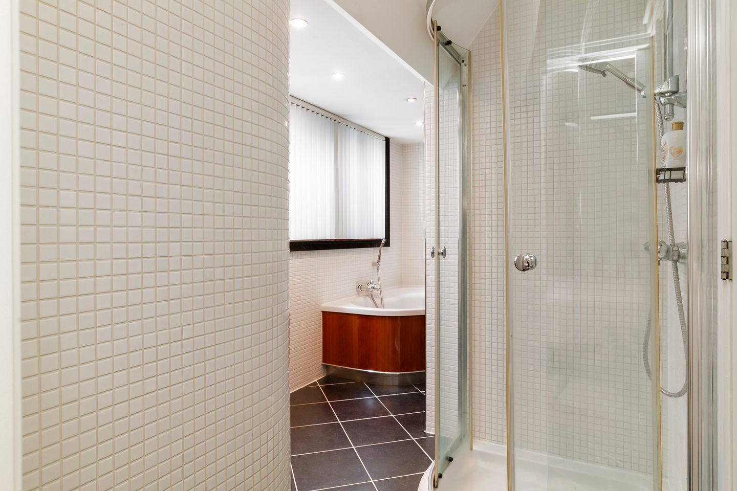 Foto 20 van Zwijndrechtsestraat 12