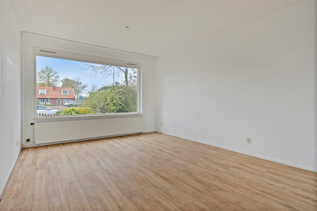 Photo 8 of Madame Curiestraat 55