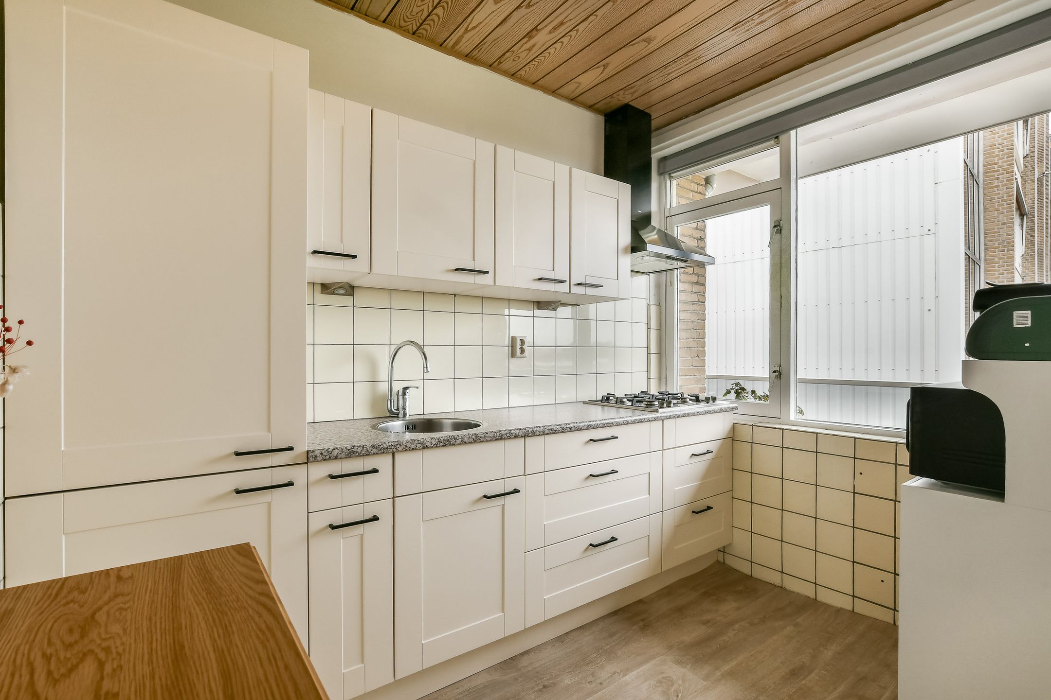 Photo 9 of Burgemeester A. van Walsumlaan 51