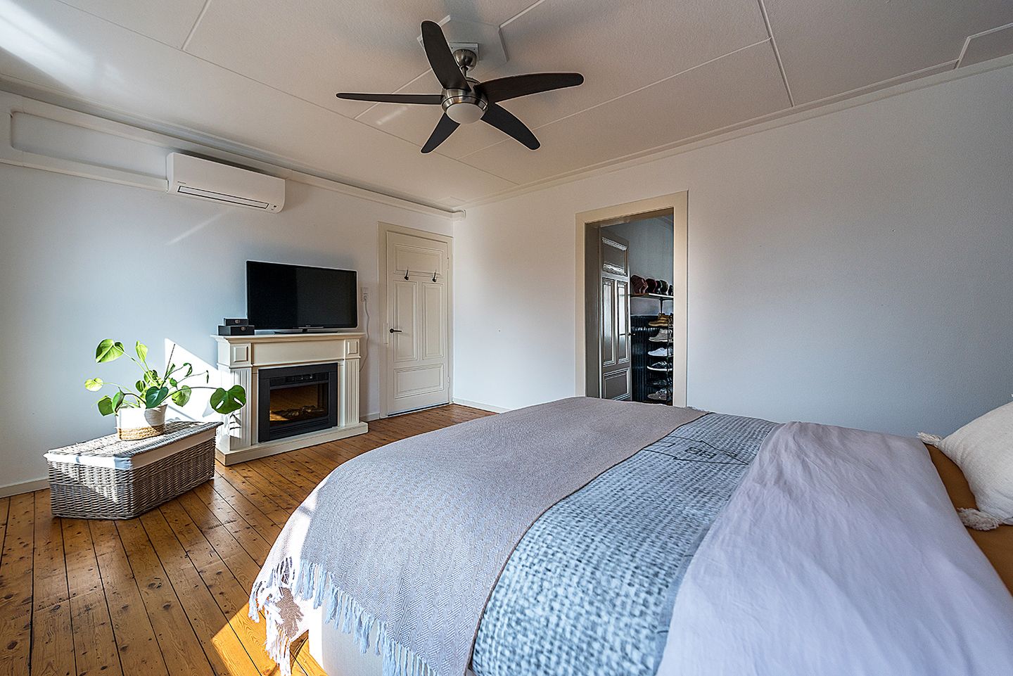 Foto 20 van Vroenstraat 9