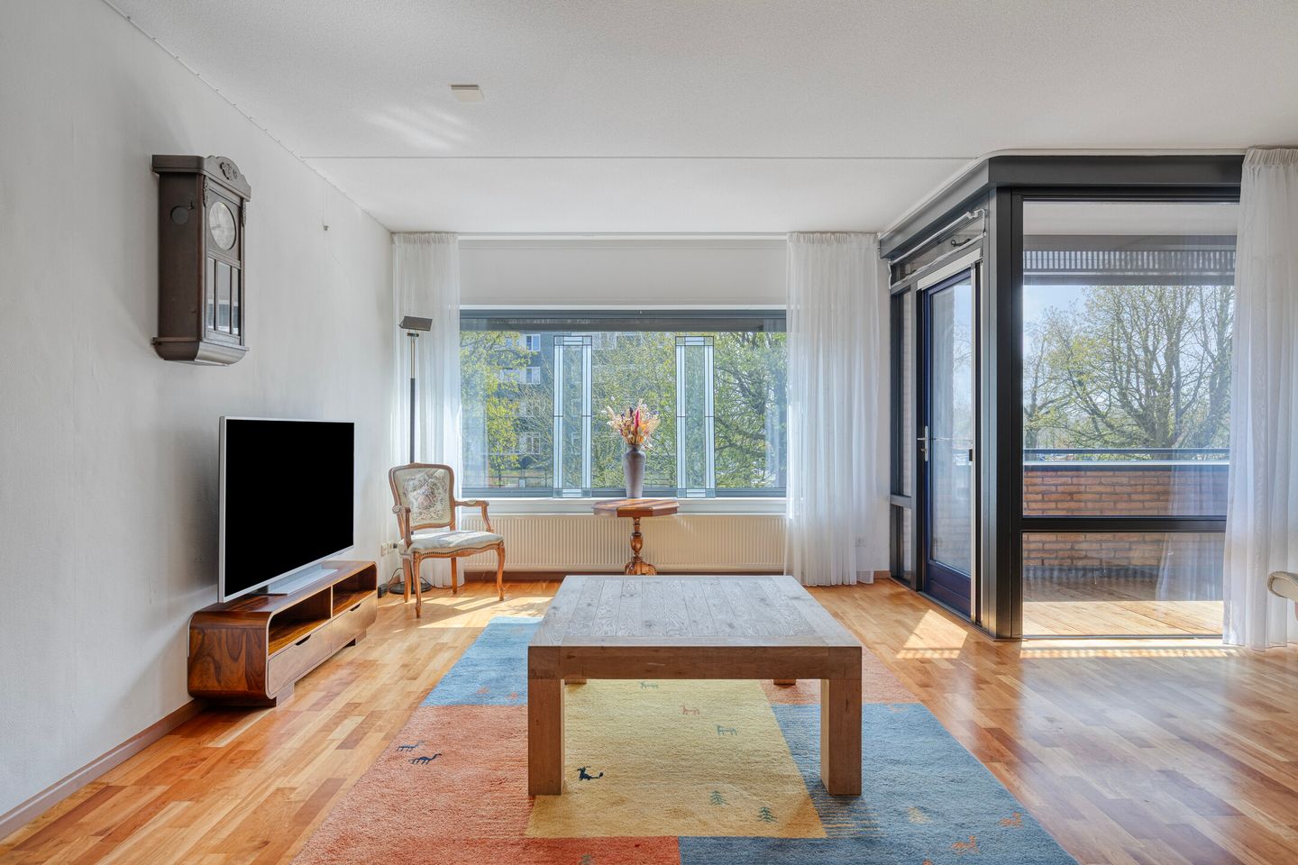 Foto 5 van Burg v Roijenstr Oost 4-F