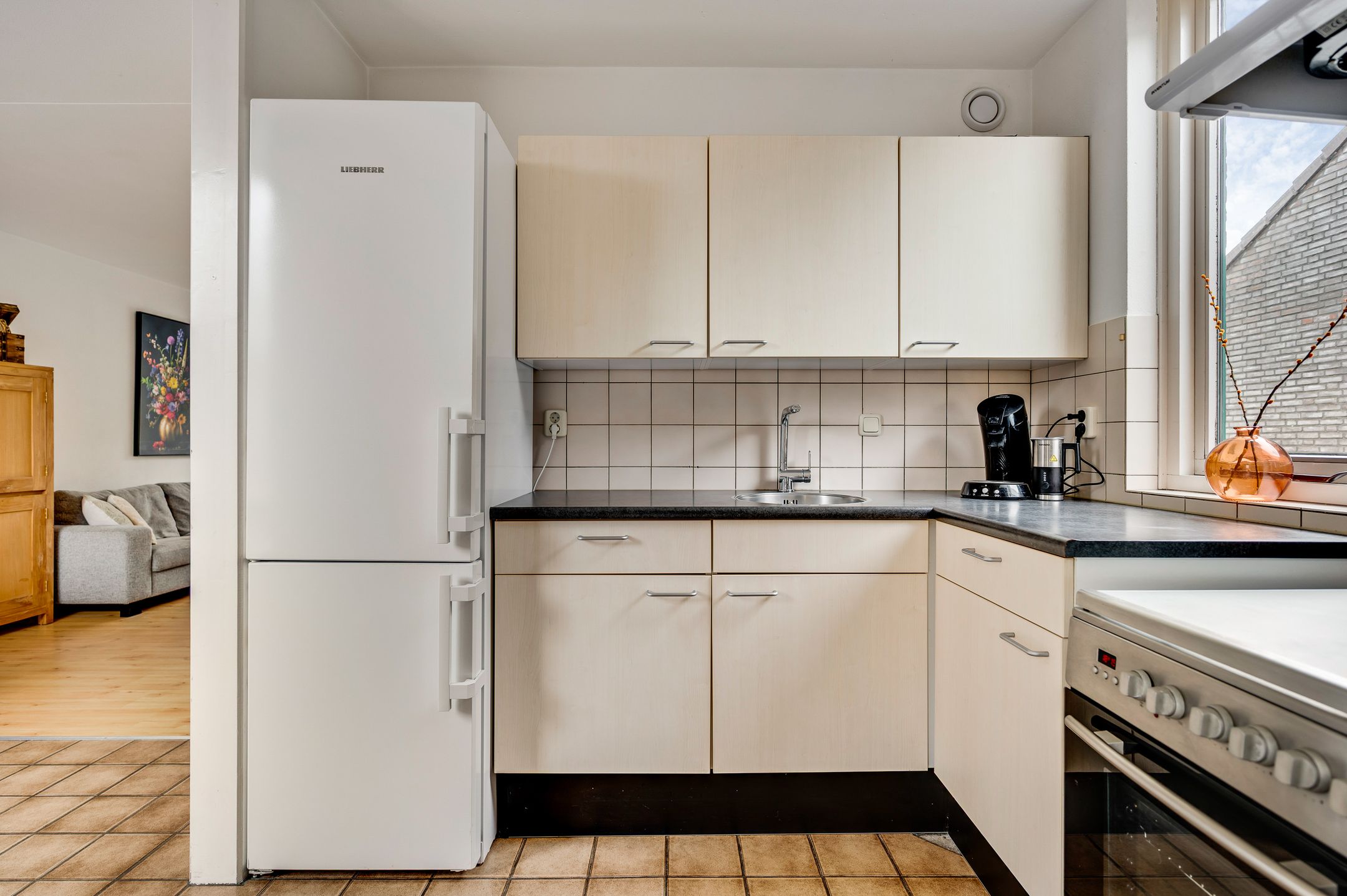 Photo 21 of Kanakker 34