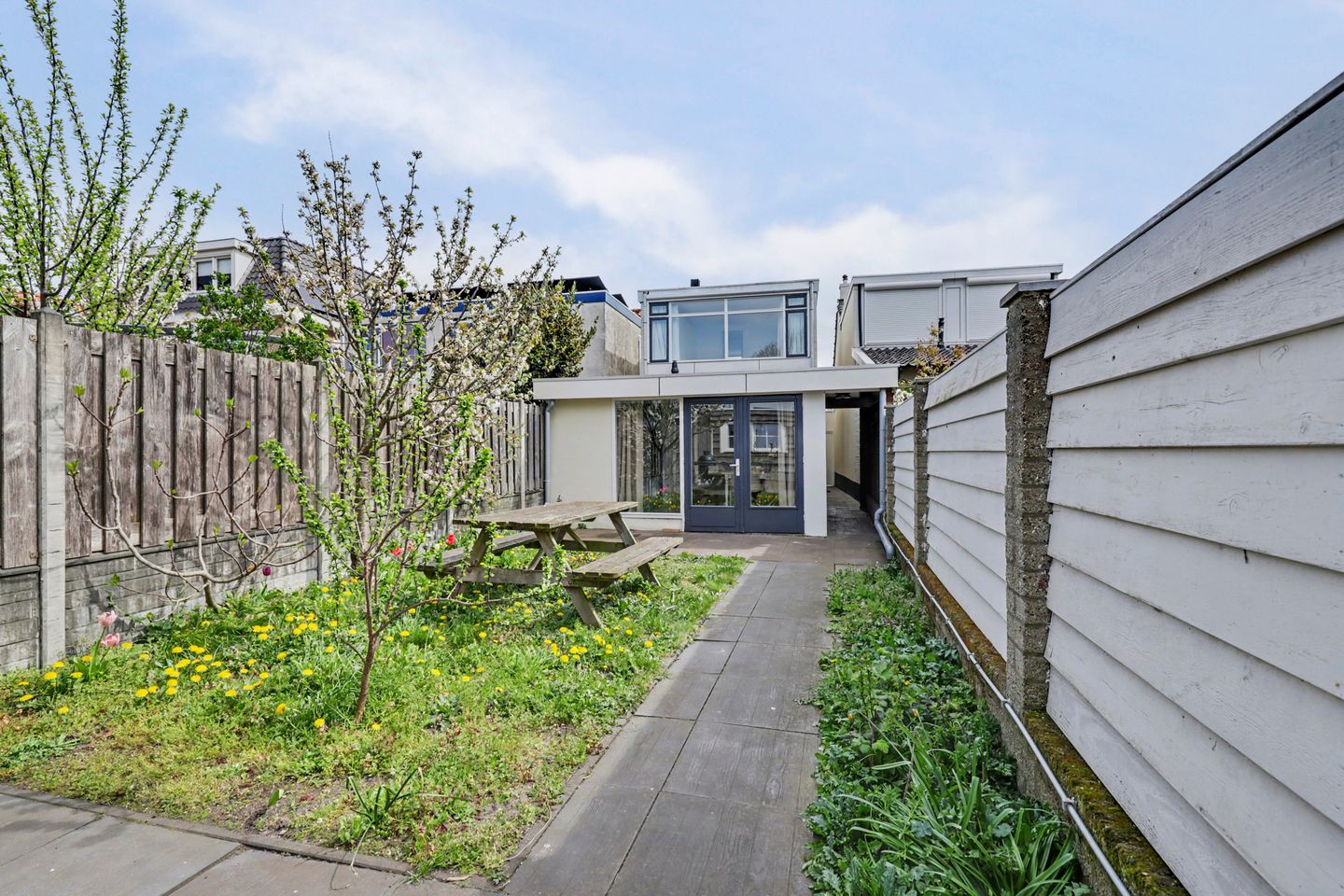 Foto 25 van Rijnweg 140