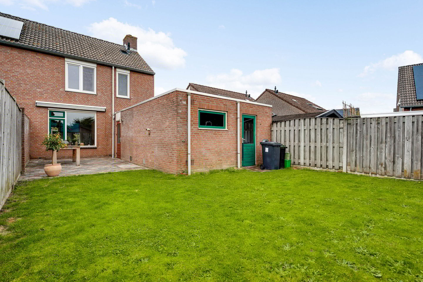 Photo 29 of Kanakker 34