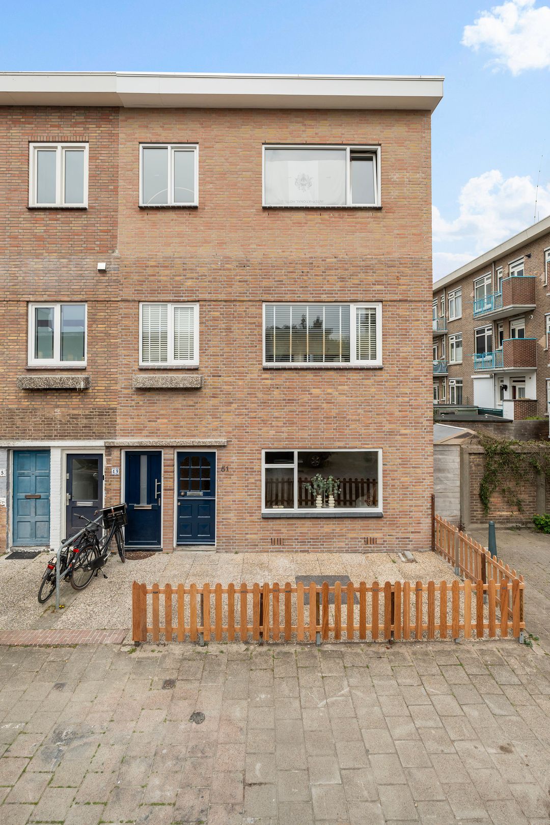 Renovated ground floor apartment with garden in Houtwijk — 38