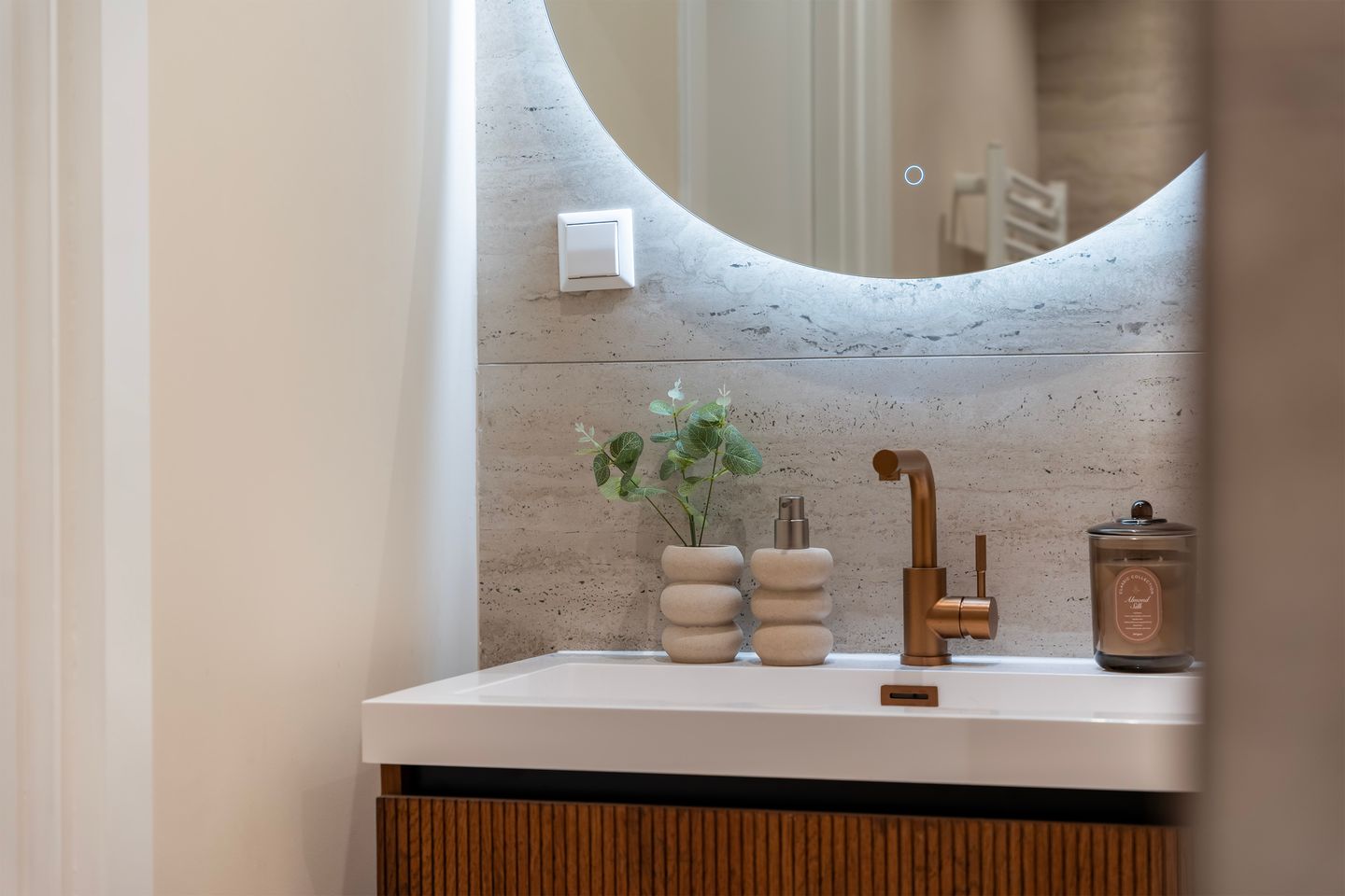 Renovated ground floor apartment with garden in Houtwijk — 20