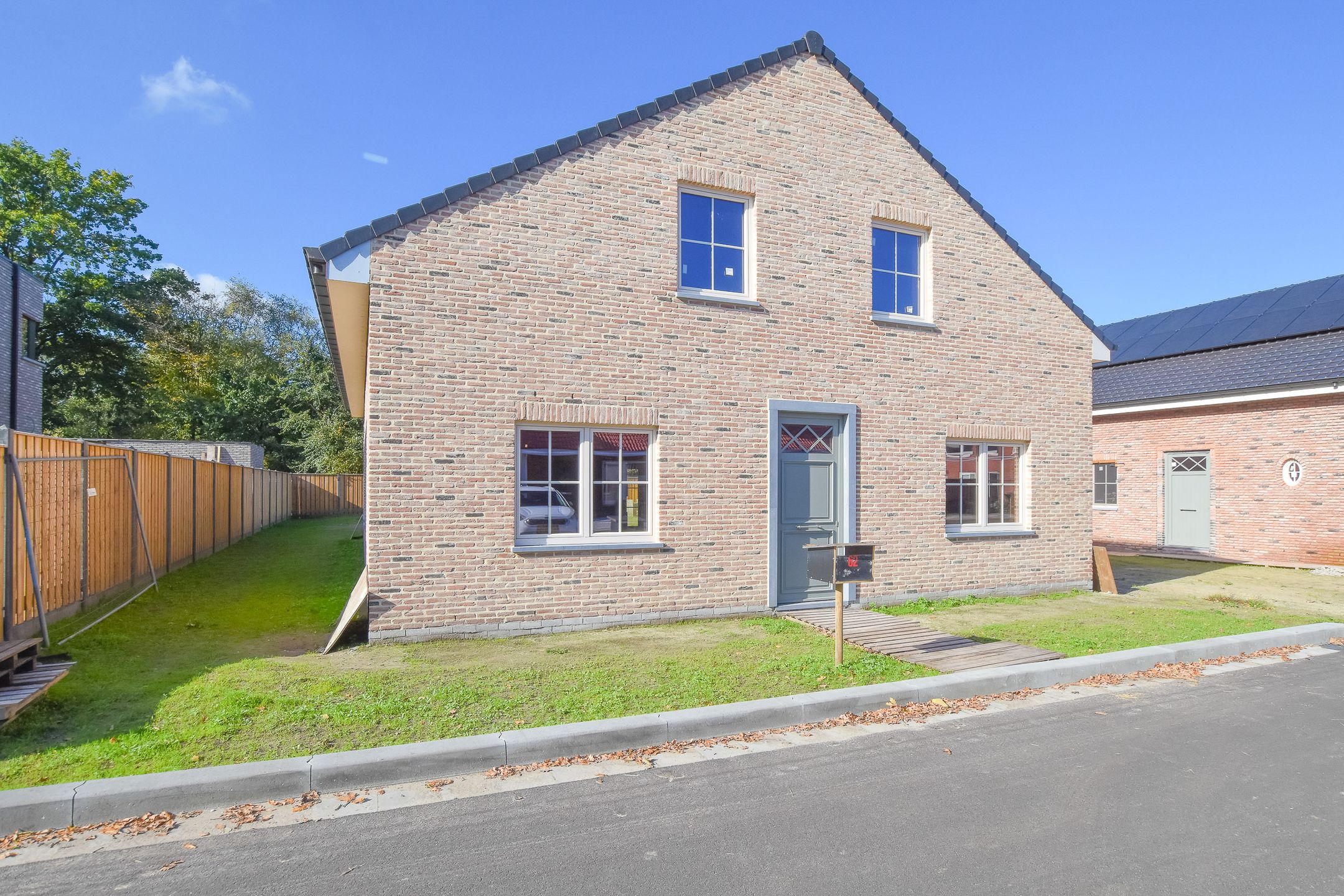 Foto 3 van Vuursteen 62