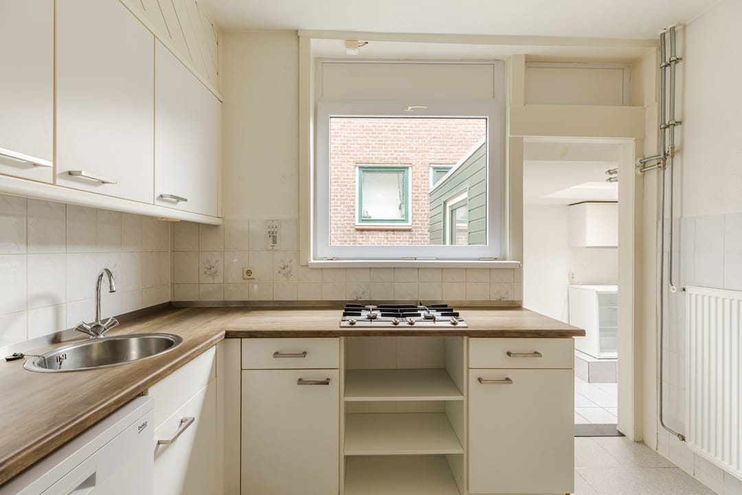 Foto 11 van Stationsstraat 7-A