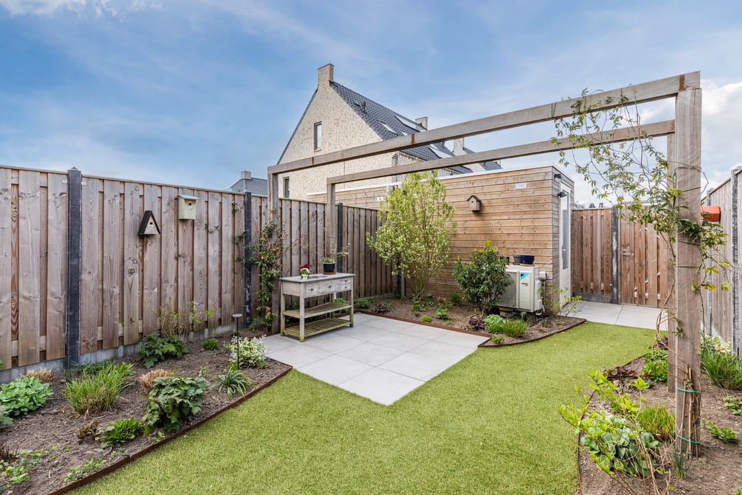 Energy-efficient, move-in ready terraced house from 2023 with open views in Bosselaar Zuid — 32