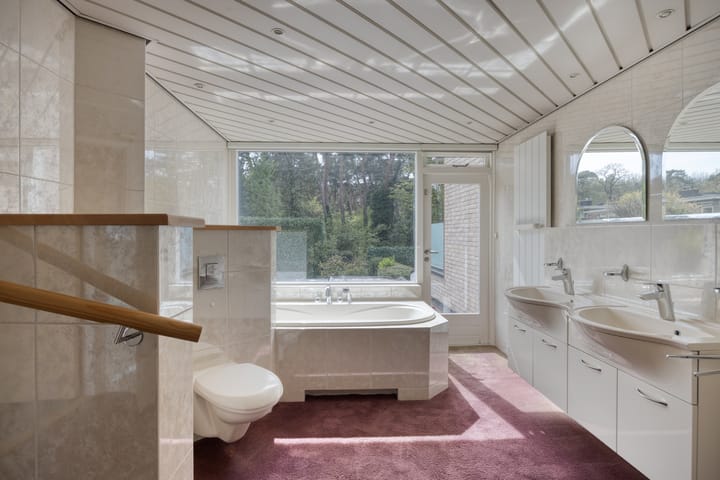 Photo 4 of van Goghstraat 5