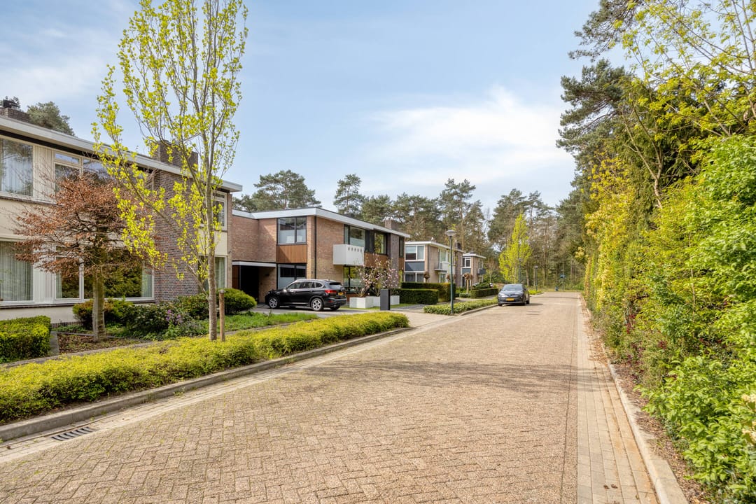 Photo 8 of van Goghstraat 5