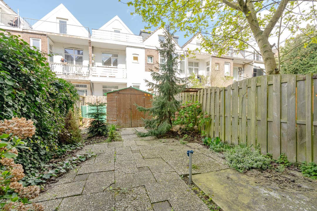 Foto 23 van Oostvoornsestraat 15-B