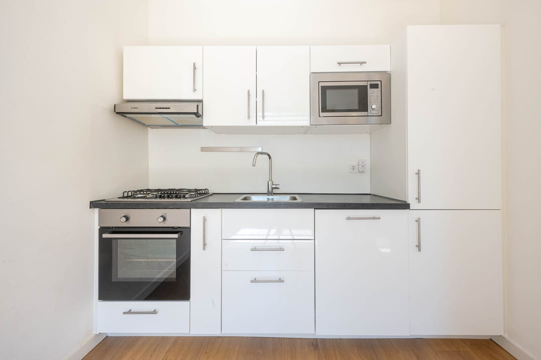 Foto 11 van Oostvoornsestraat 15-B