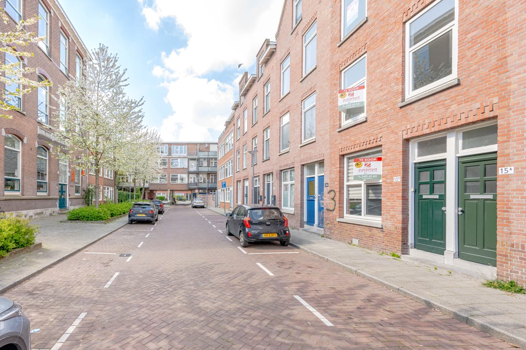 Foto 28 van Oostvoornsestraat 15-B