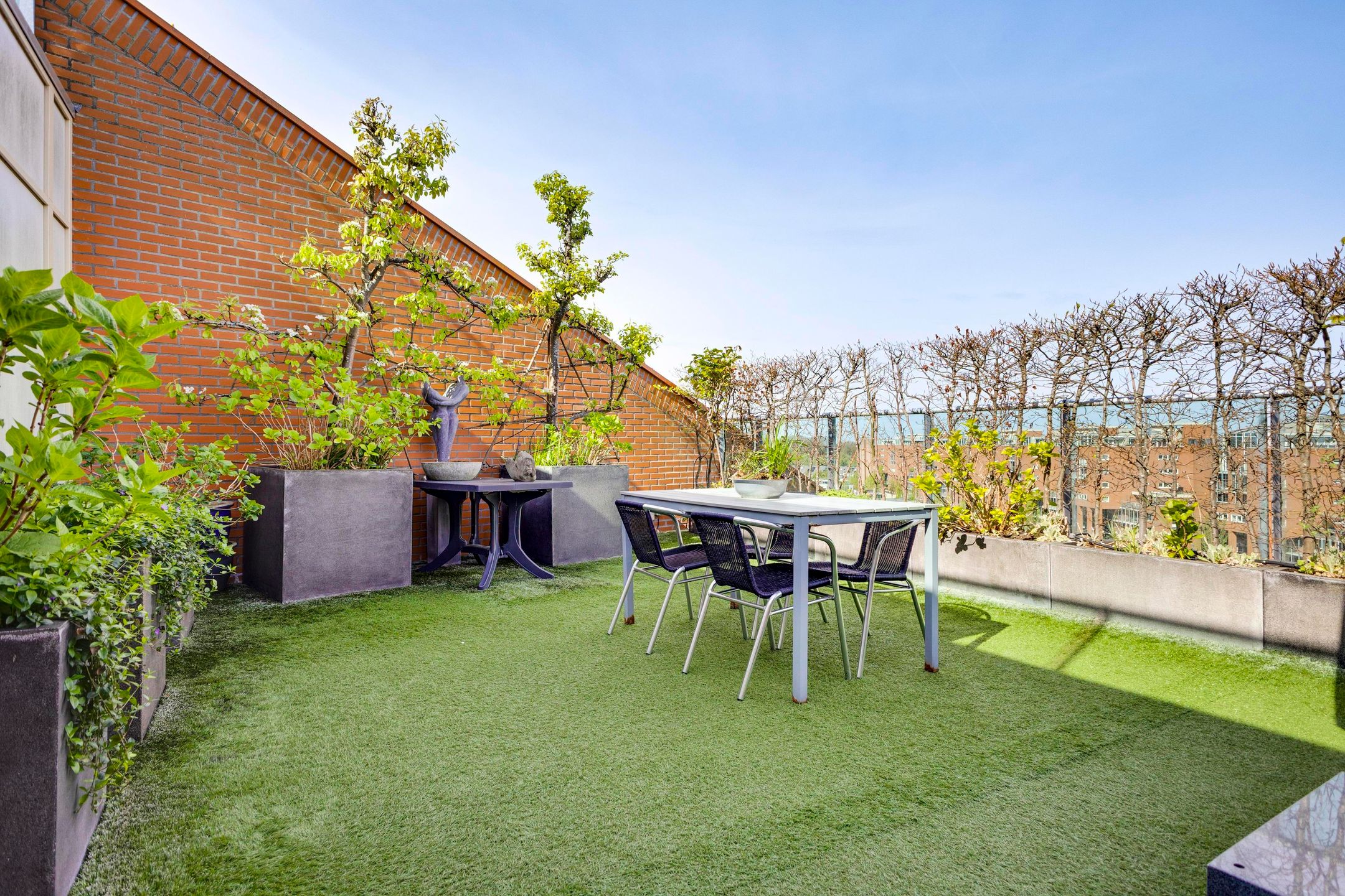 Foto 39 van Schout van Hanswijkplein 44