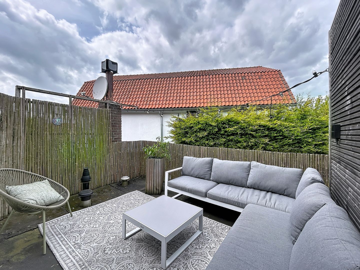 Modern renovated terraced house with roof terrace in Biervliet — 20
