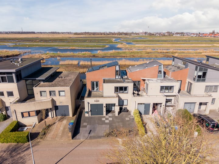 Photo 2 of Duke Ellingtonstraat 11